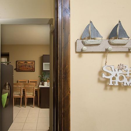 Home Suites แอร์ซอนิสซอส ภายนอก รูปภาพ
