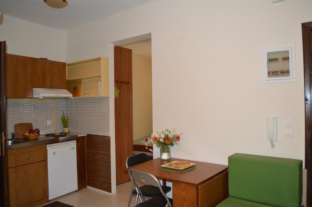 Home Suites แอร์ซอนิสซอส ห้อง รูปภาพ