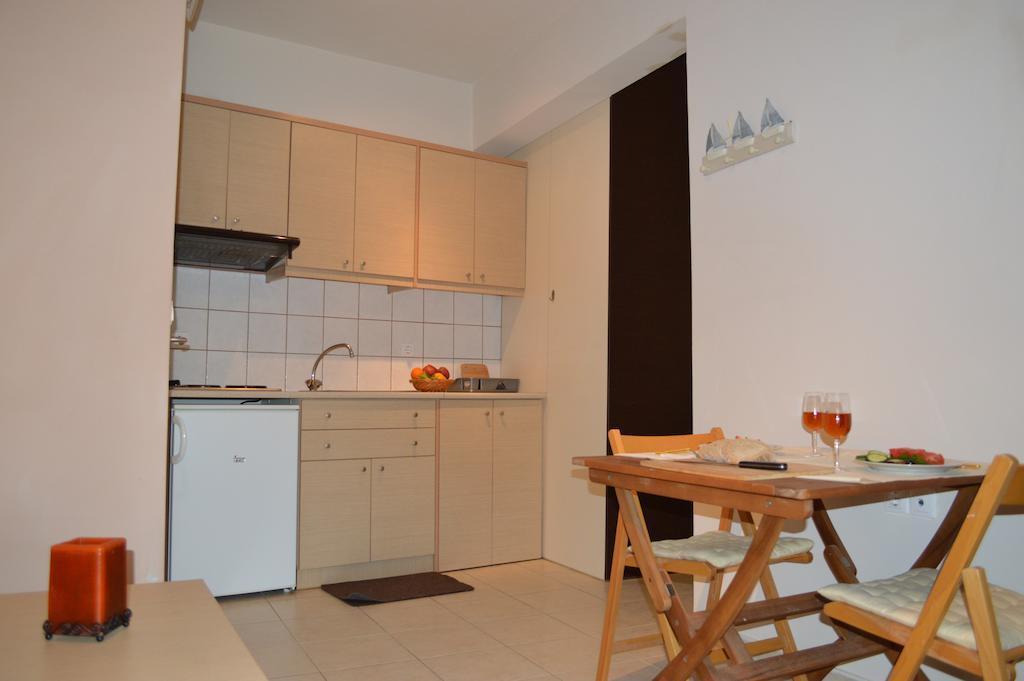 Home Suites แอร์ซอนิสซอส ห้อง รูปภาพ