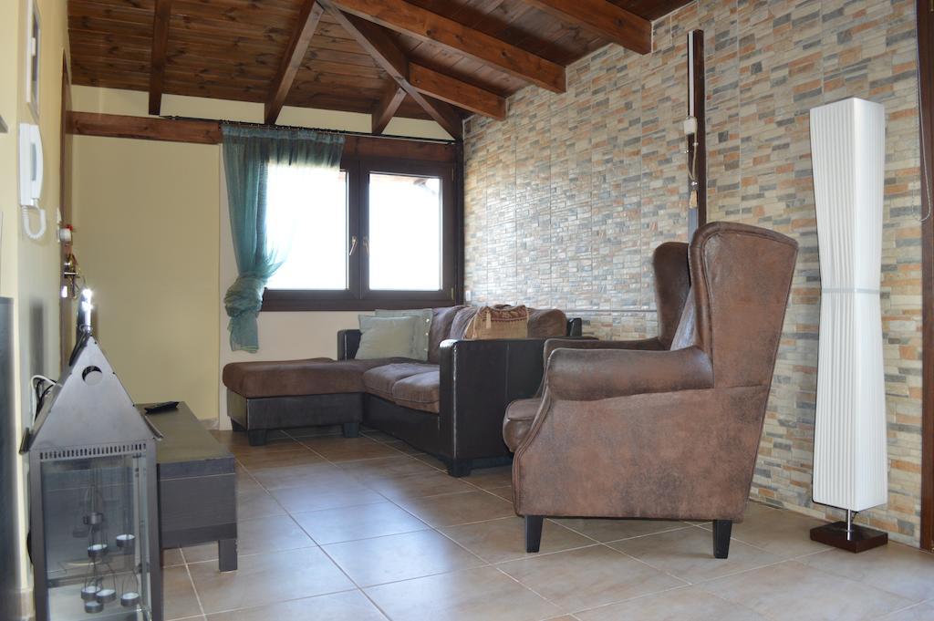 Home Suites แอร์ซอนิสซอส ห้อง รูปภาพ
