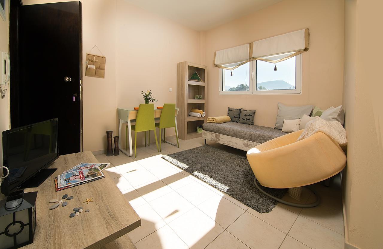Home Suites แอร์ซอนิสซอส ภายนอก รูปภาพ